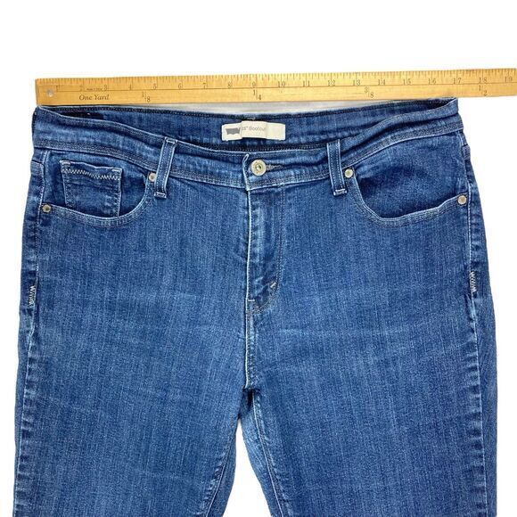 Levi's 515 Bootcut Jeans Womens 31 x 30 Blue Medium Wash Modest Business Casual - Picture 8 of 16